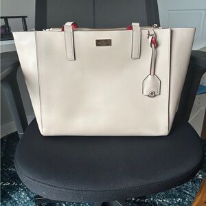 Kate Spade Beige Tote Bag with Red Accents - Nelle Putnam